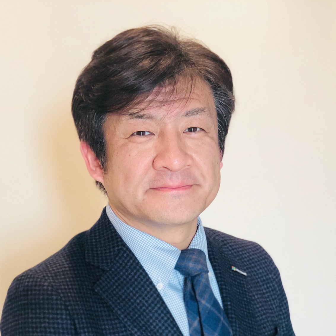 河野 省二氏写真